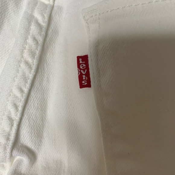 LEVI'S CLASSIC WIDE LEG CROPPED JEANS - Picture 10 of 10